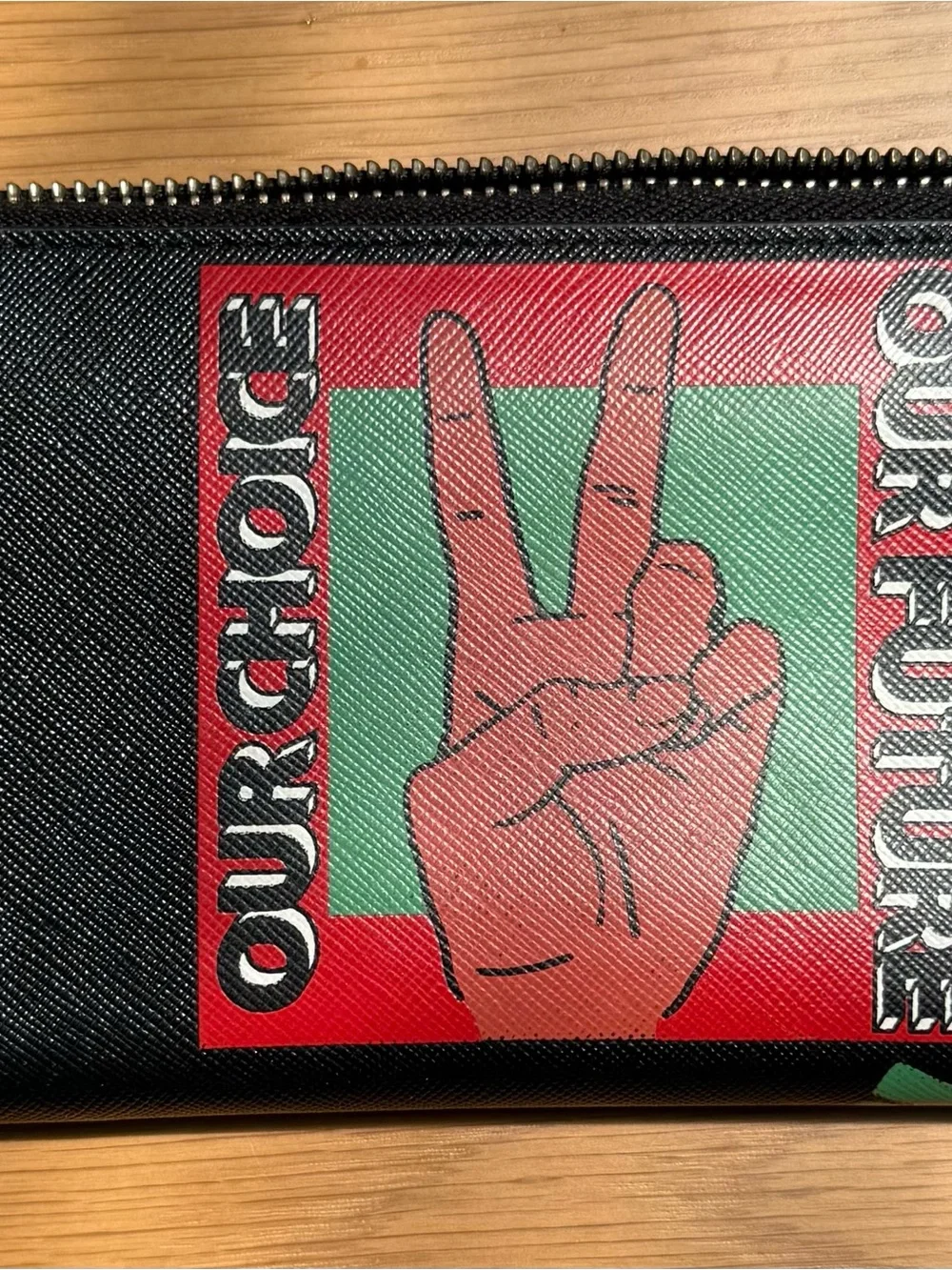 Rare find! Marc Jacobs Black 'Unite Our Future' Zip Continental Wallet